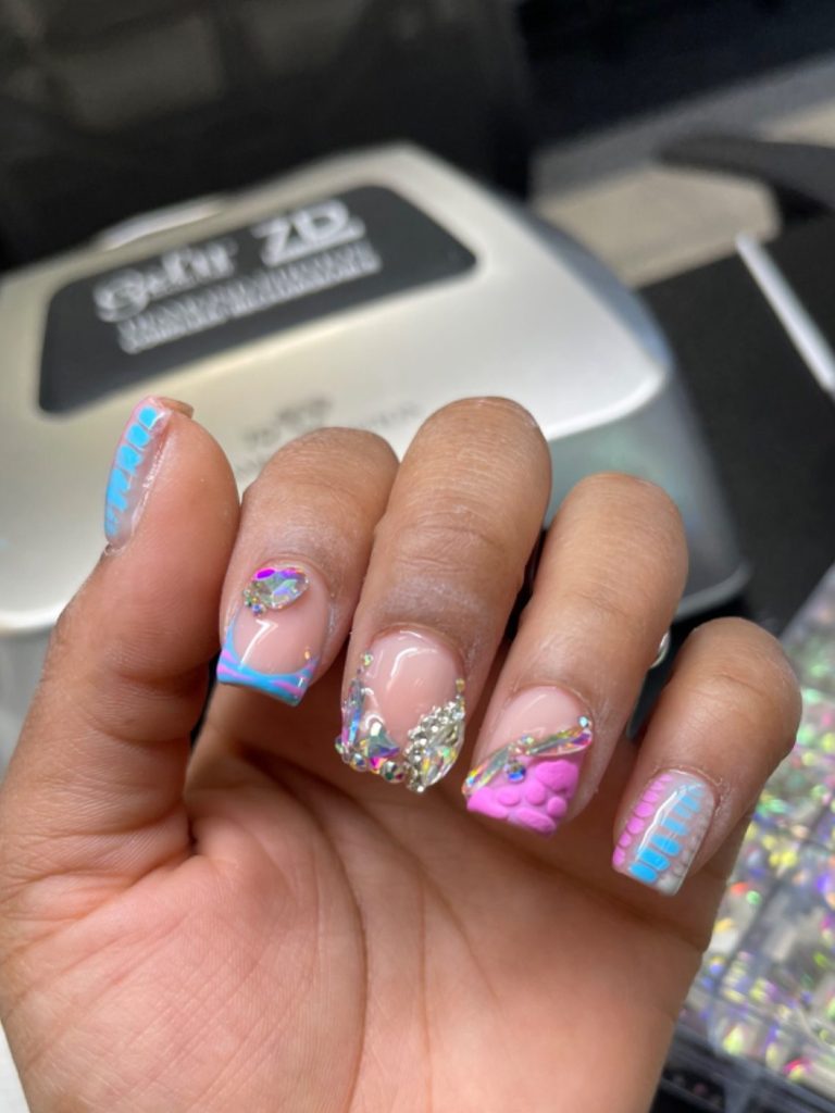 Hybrid Gel with colorful Design and Rhinestones 